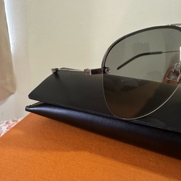 New YSL Aviator sunglasses - Picture 2 of 4